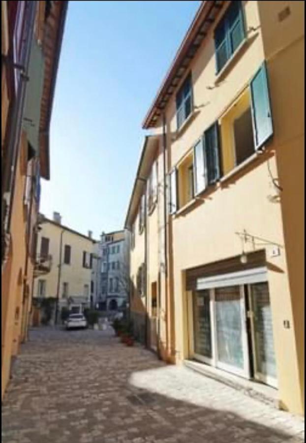 Honey Apartment Cesena Bagian luar foto