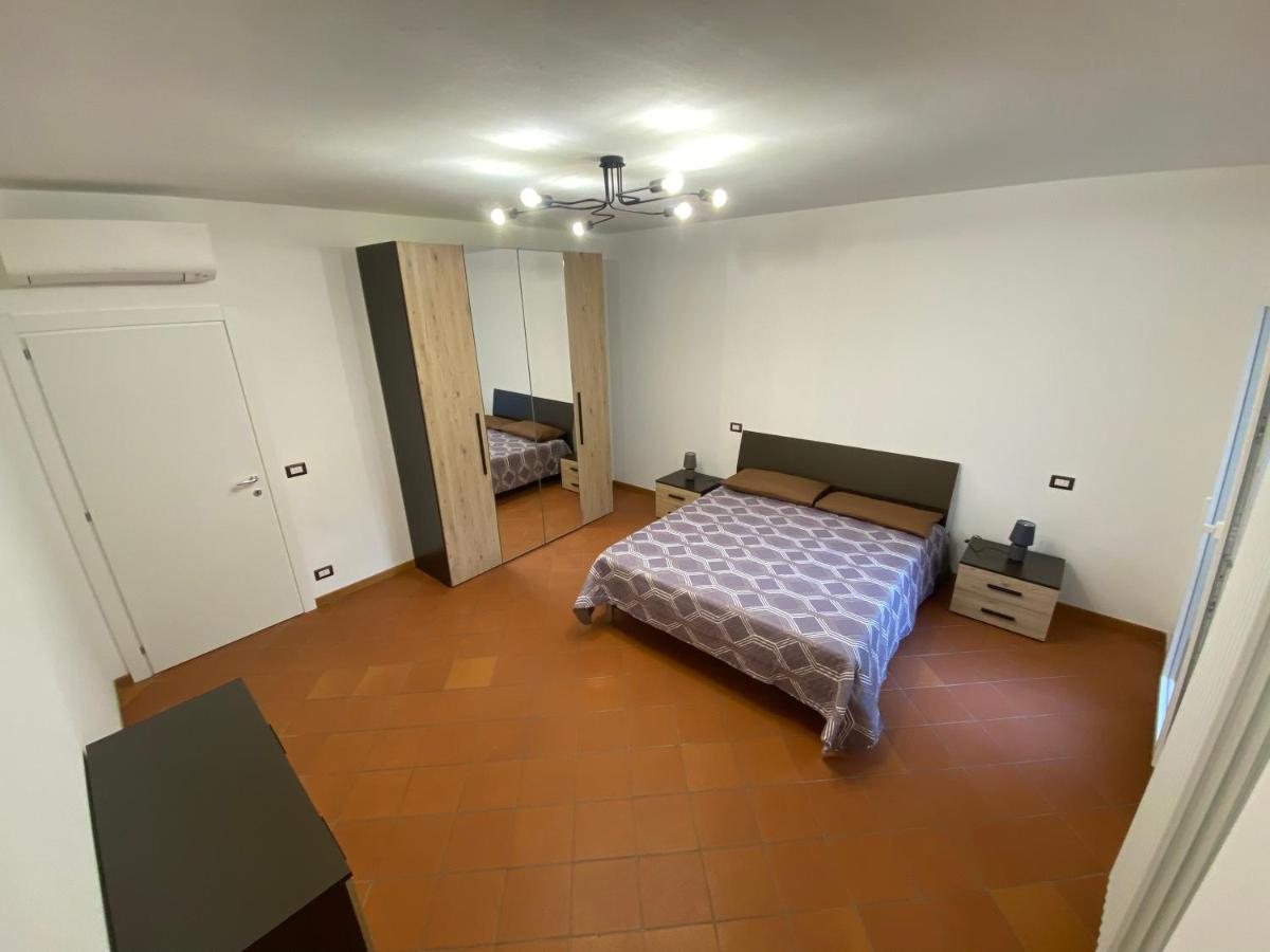 Honey Apartment Cesena Bagian luar foto