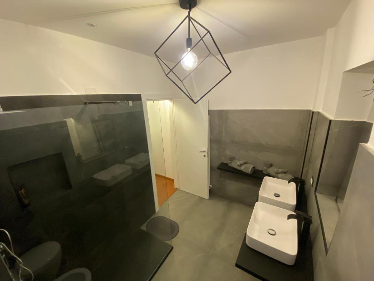 Honey Apartment Cesena Bagian luar foto