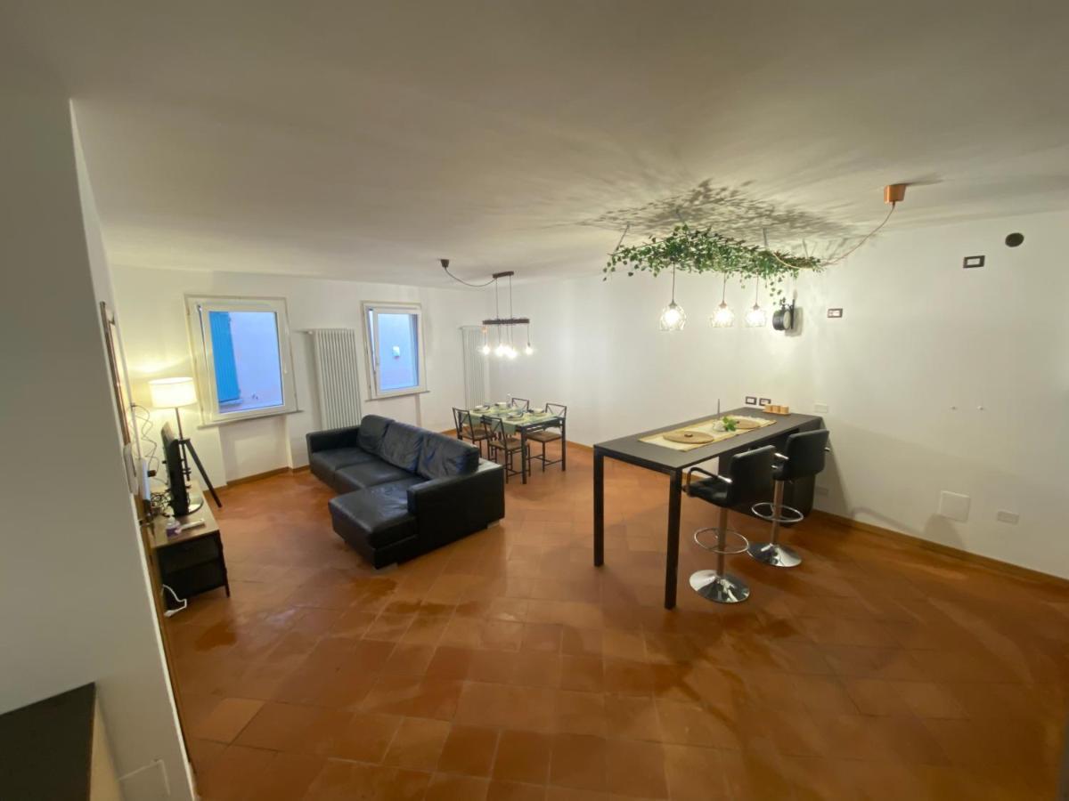 Honey Apartment Cesena Bagian luar foto